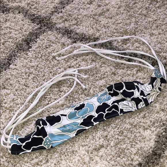 Vintage RARE BCBGMaxAzria SWIM TOP - Picture 1 of 4